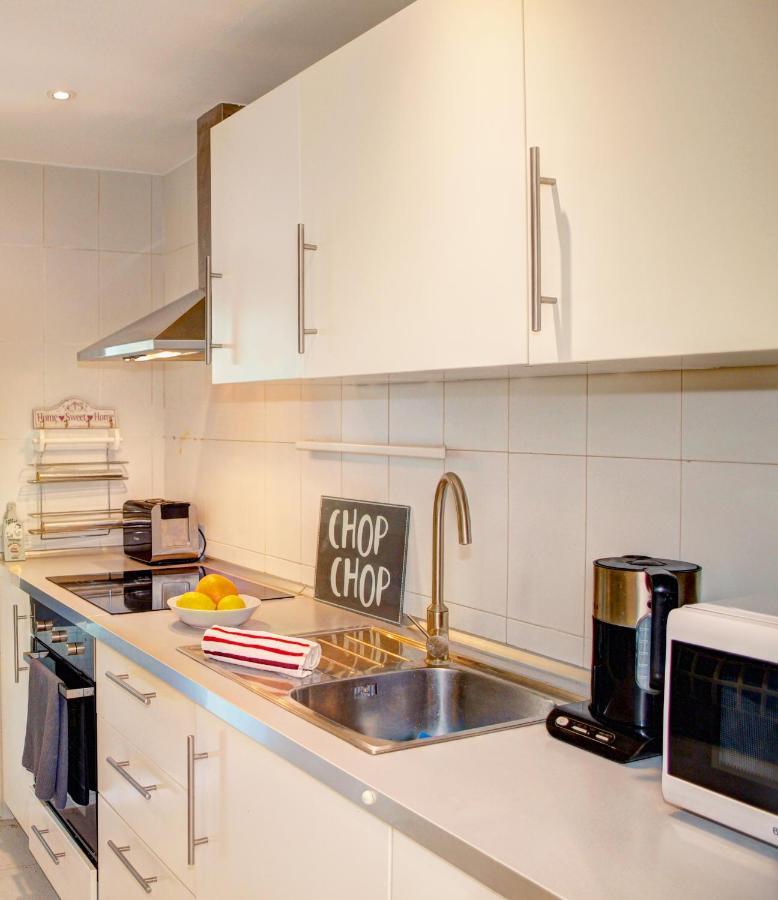Sun Beach Apartment 埃斯特波纳 外观 照片